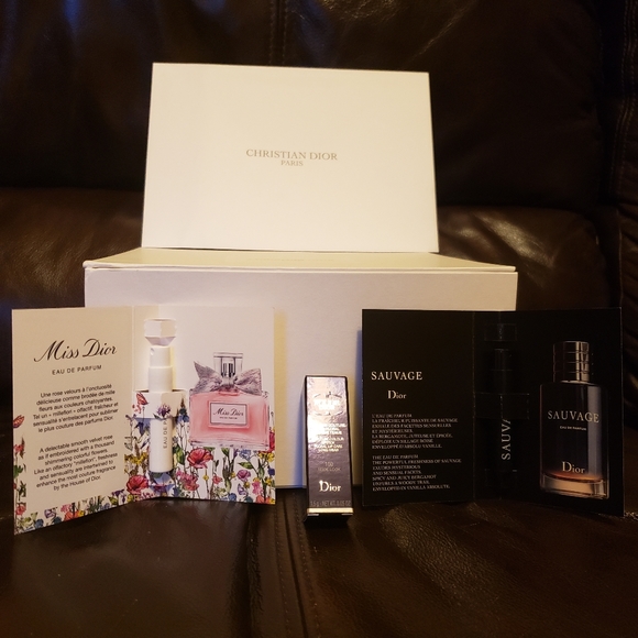Christian Dior Beauty Bag Bundle - Picture 13 of 13